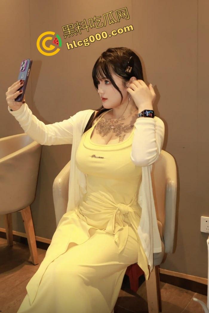 江西抖音巨乳网红【小y睡不醒】与金主不雅视频流出！1V1私密裸聊诱惑满满，多汁蜜穴被土豪爆操，淫荡不堪-15