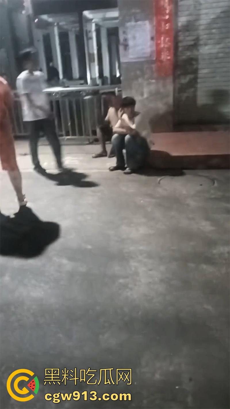 鬼火少年彻底慌了，广西精神小伙骑9号改装电摩撞死老人，不赔钱就得蹲十来年，眼见的彻底懵了！-7